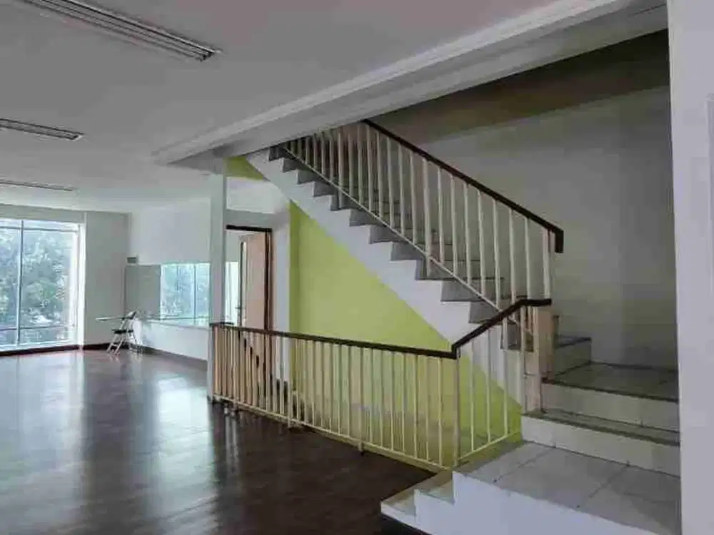 Ruko 3 lantai di Boulevard Bintaro Jaya strategis. 0701