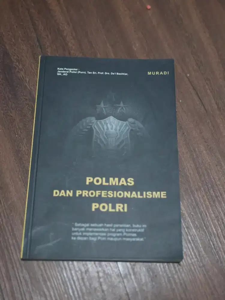 Buku Polmas dan Profesionalisme Polri - Muradi