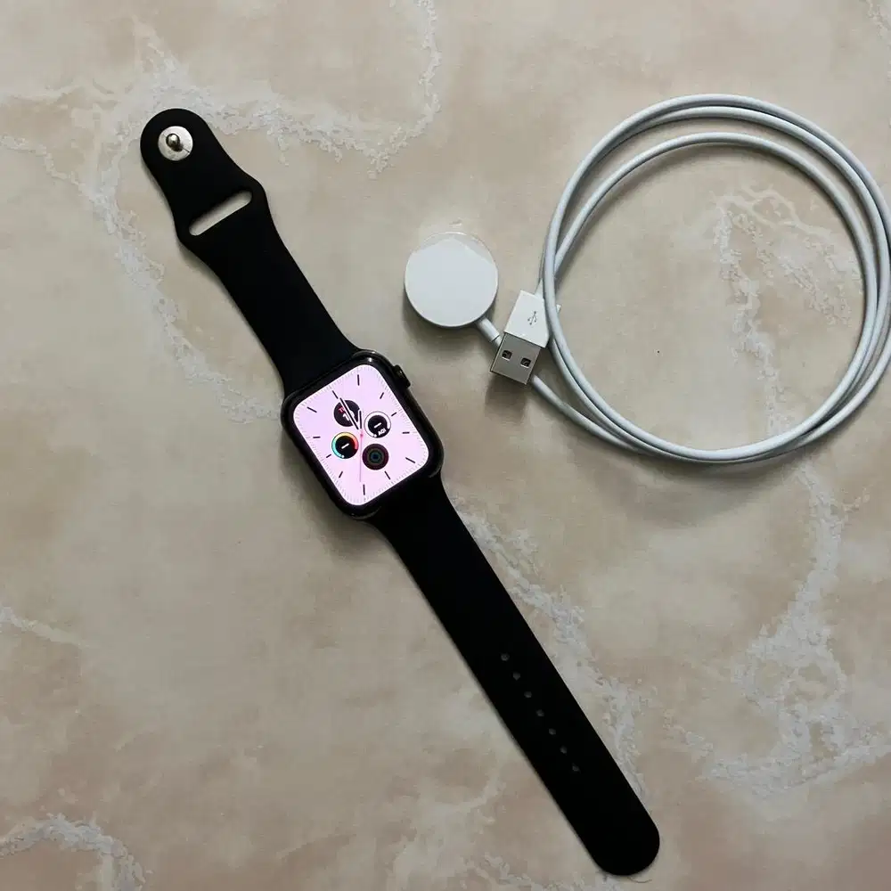 Apple Watch 5 LTE + GPS 44MM No minus mulus smartwatch iwatch