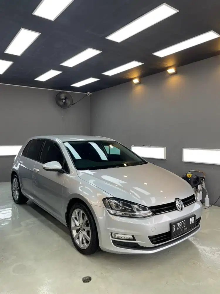 VW Golf Mk7 VII Silver TSI 1.2 A/T