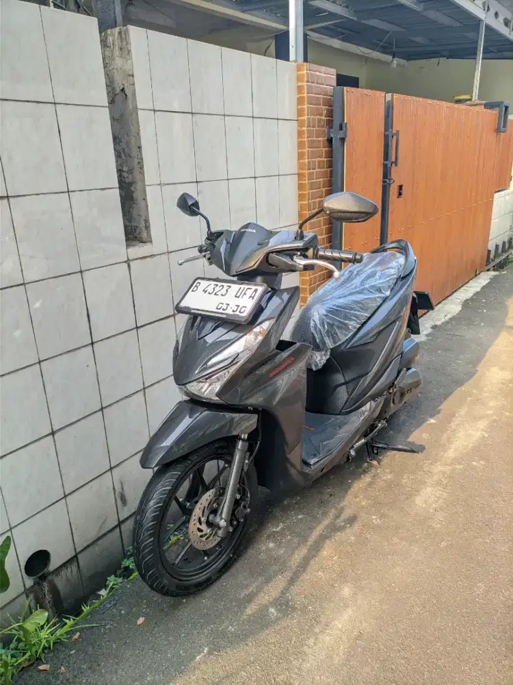 Bissmillah dijual motor Honda beat like new 2025