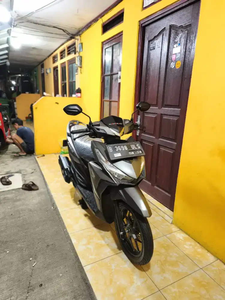 Bissmillah dijual motor Honda Vario LED old 150cc 2016
