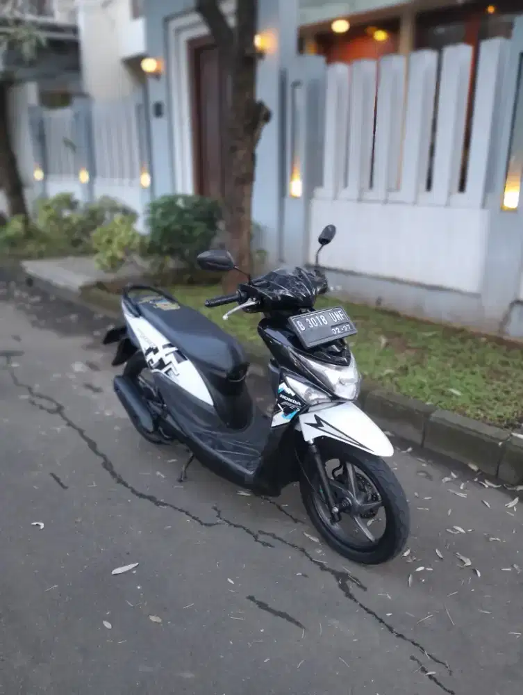Bissmillah dijual motor Honda beat pop 2016