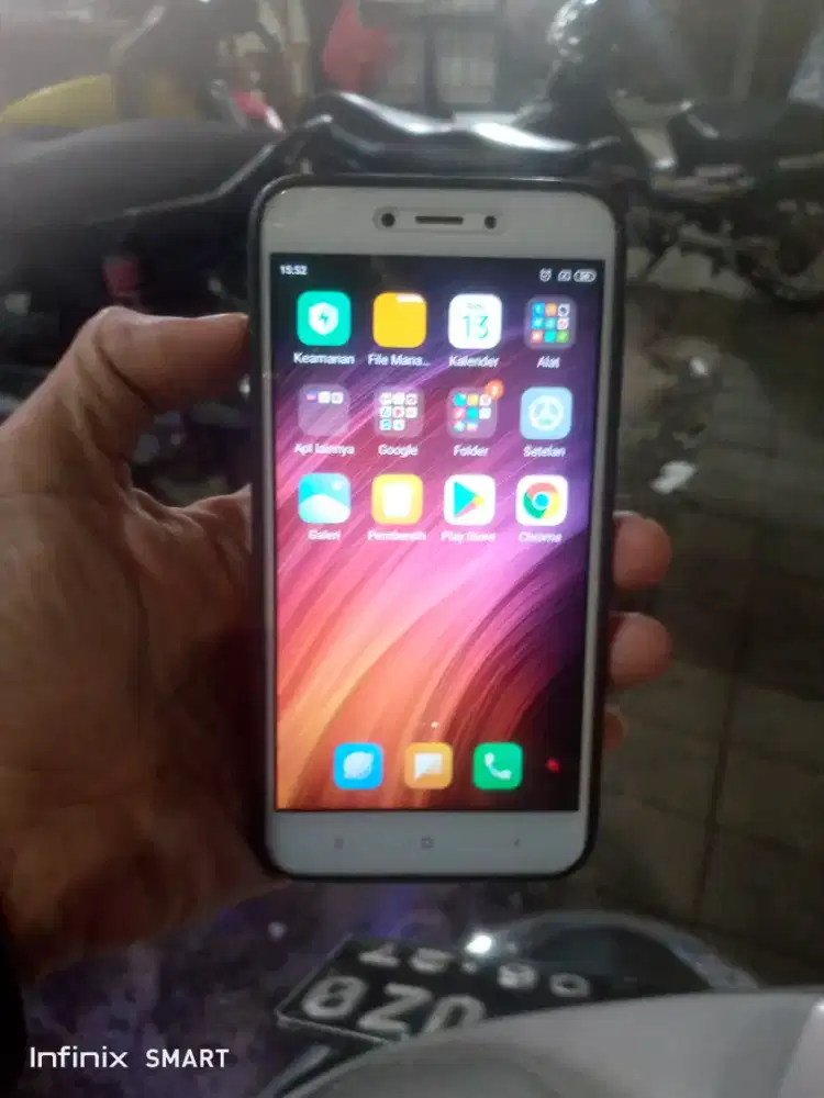 Xiaomi 4x ram 3/32 jaringan 4g