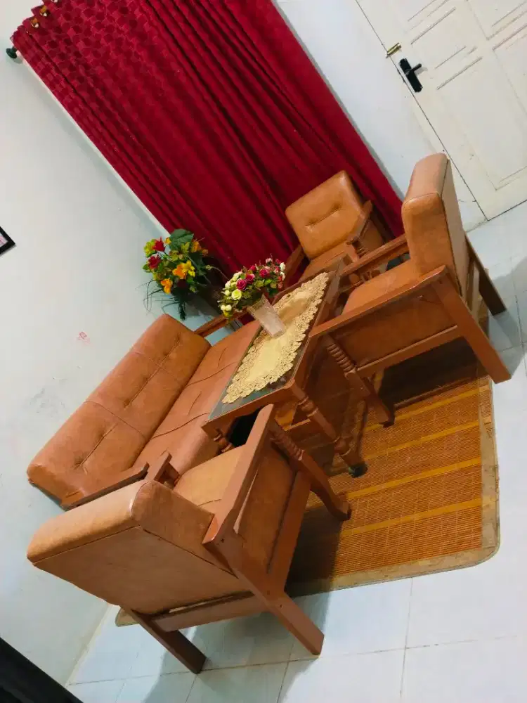 SET KURSI TAMU MEWAH JUAL CEPAT 1 SET