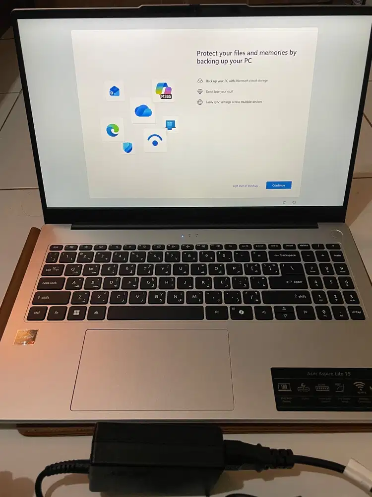 Laptop Aspire Lite 15 Ryzen 7 intel core (Baru yg tanpa Box)