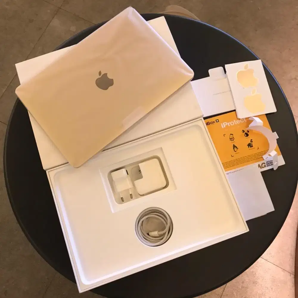 Macbook Retina 12 ibox GOLD ID/A Fullset + Nota ibox Lengkap.