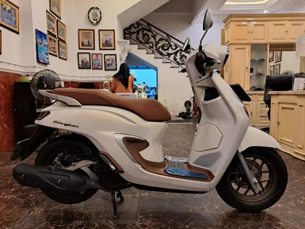 HUB CE KOM DP 3 JT STYLO 160 ABS 2024 MOTOR GRES KAYA BARU KM LOW