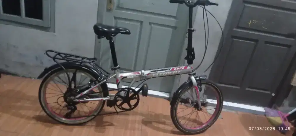 SEPEDA LIPET ELEMENT UK 20