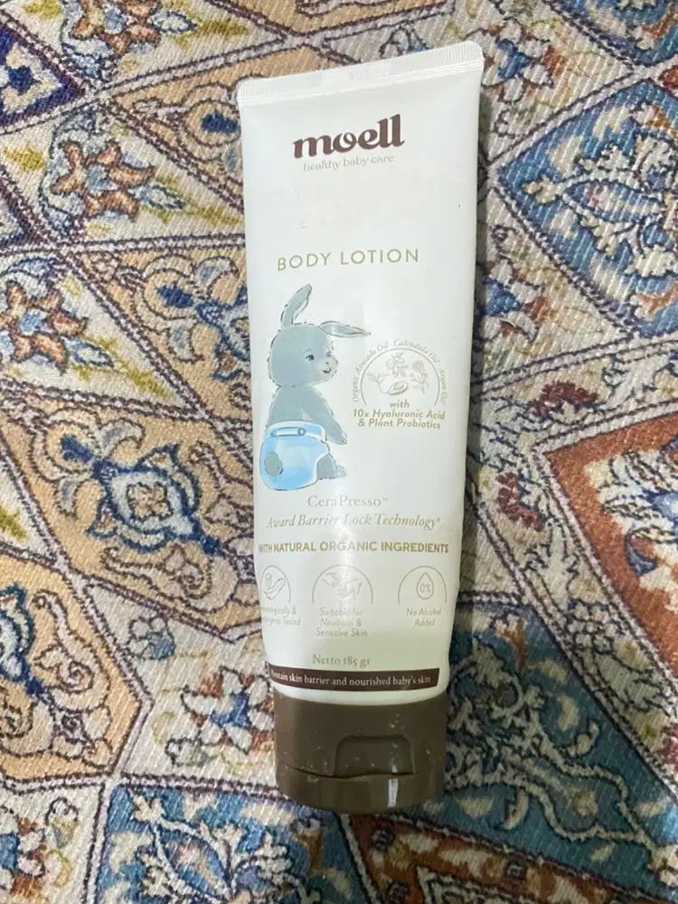 Moel body Lotion