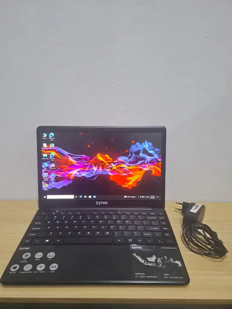 Laptop super slim tipis layar 14 Full HD IPS dari brand Zyrex