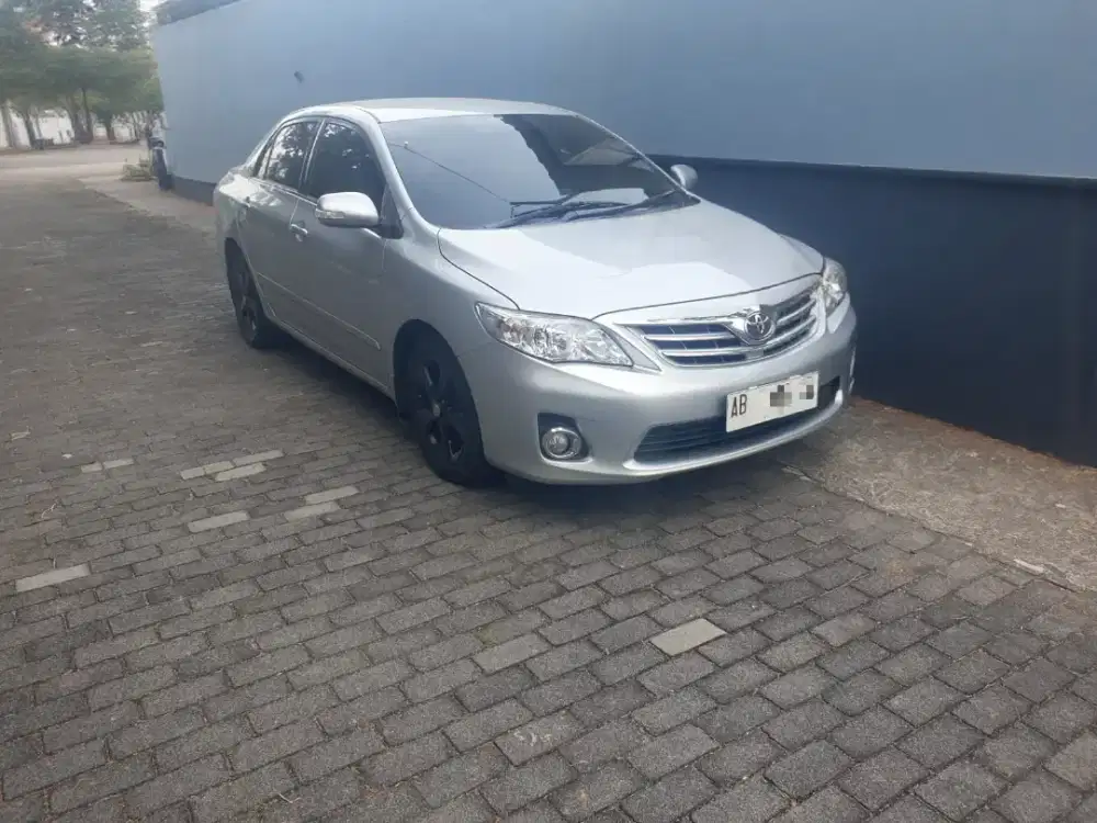 Corolla Altis G/at 2011