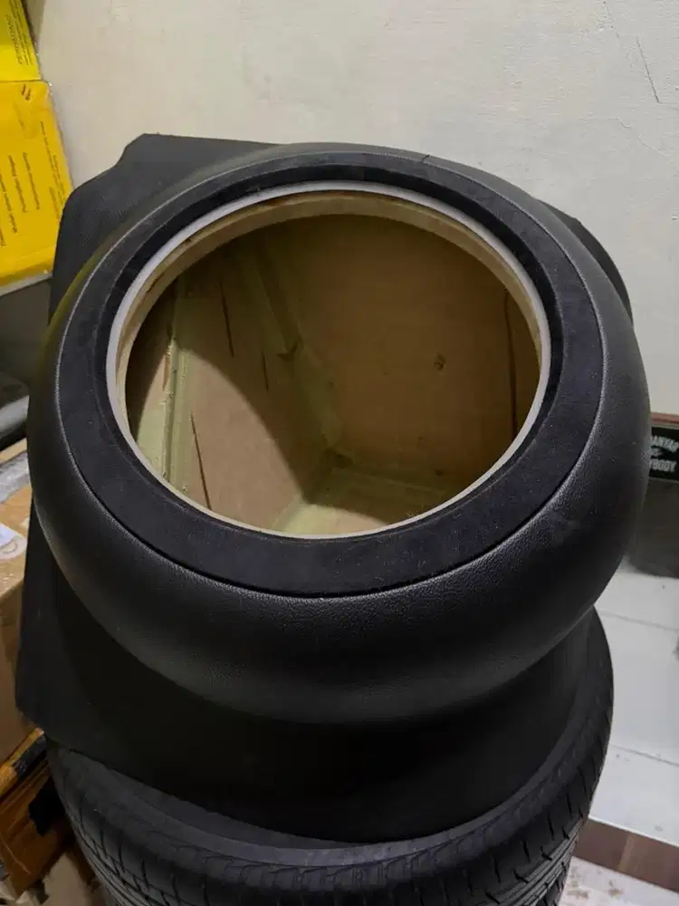 Box audio / subwofer 12inch