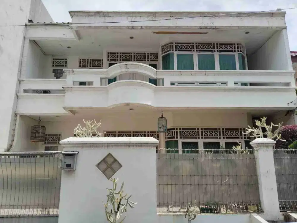 Rumah Penuh ide cemerlang kav AL duren sawit