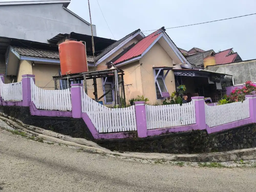 Rumah pribadi yg tengah kota