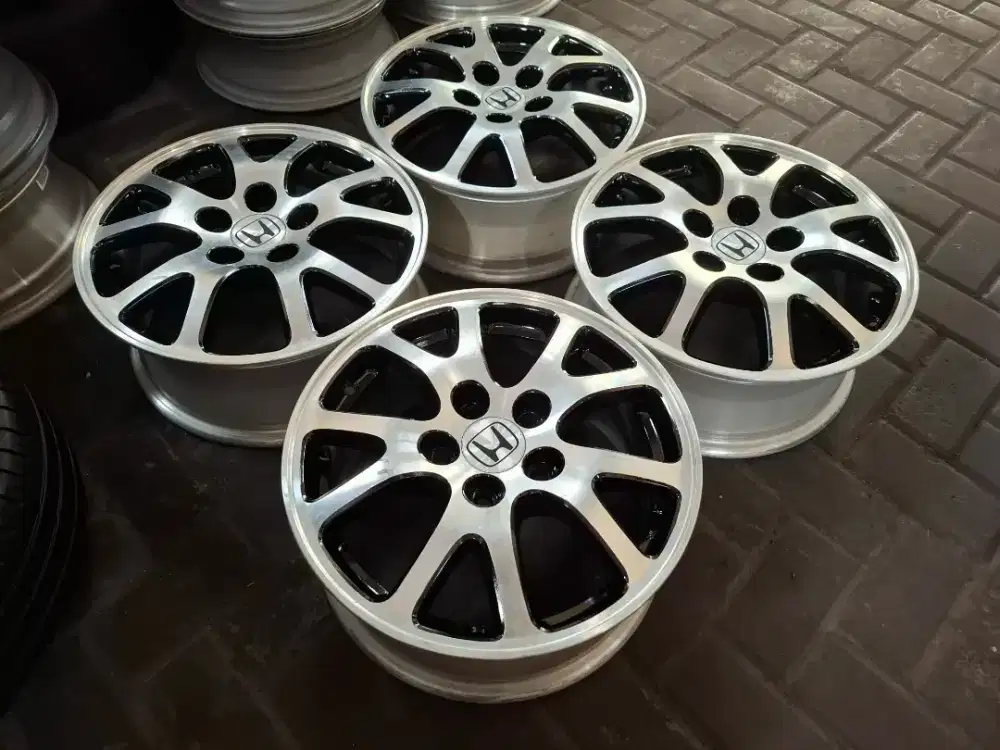 Velg Ori Odyssey R16 BRV CRV Stream Accord Civic Innova Granmax Luxio