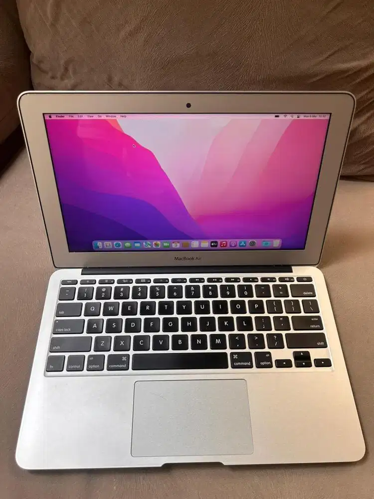 Macbook Air 11 inch 2015 HDD 128GB RAM 4GB
