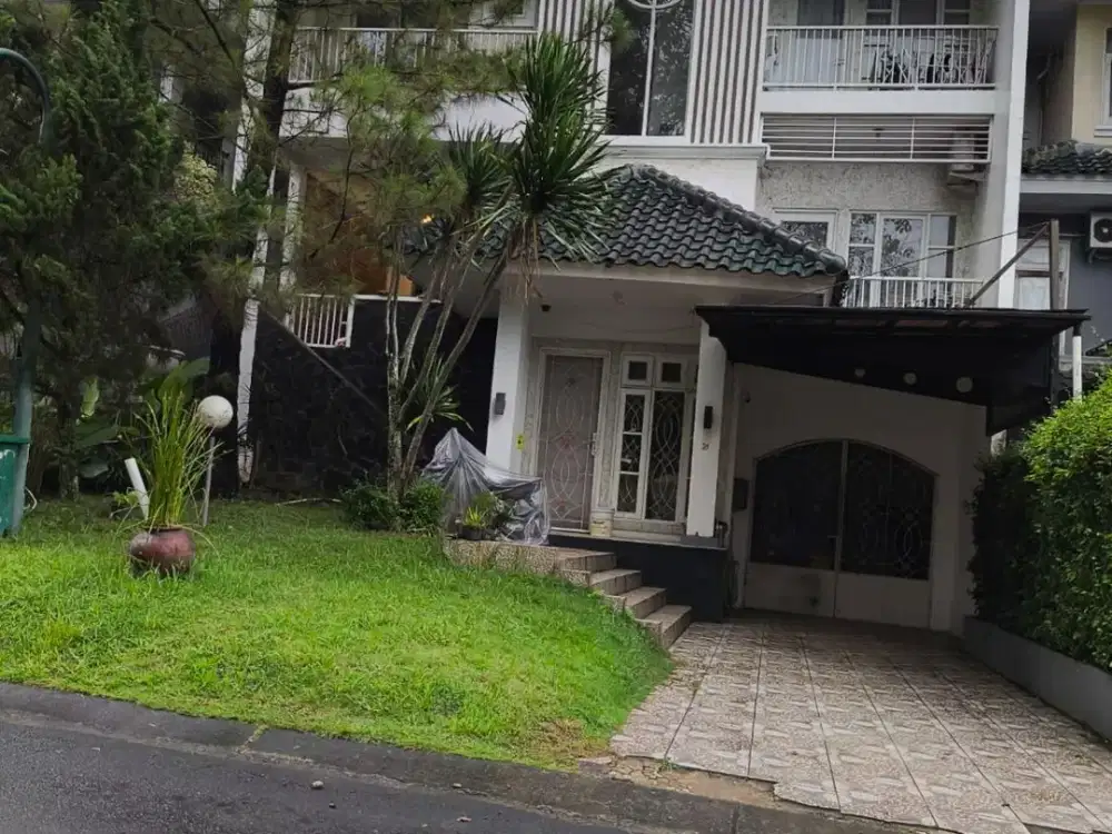 Bukit Golf Hijau Sentul City Bogor - SIAP HUNI - Rooftop Pemandangan Gunung - Murah Mewah