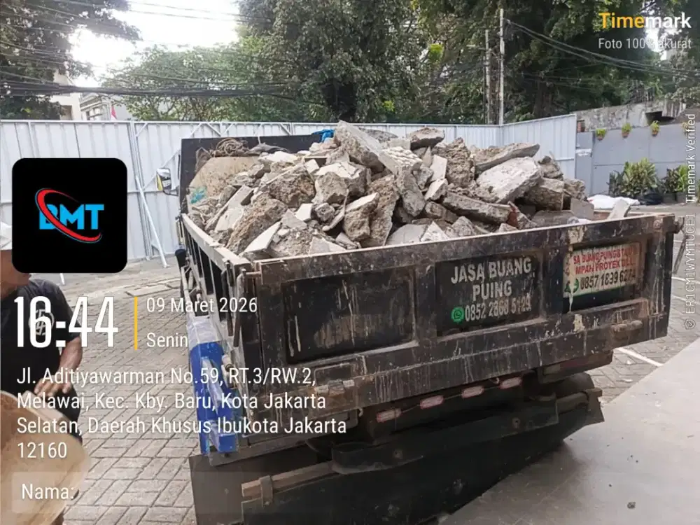 Jasa buang puing dan buang sampah