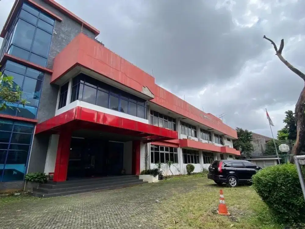 Gedung Kantor 3 Lantai harga Bawah NJOP Strategis di Kalibata Jakarta Selatan
