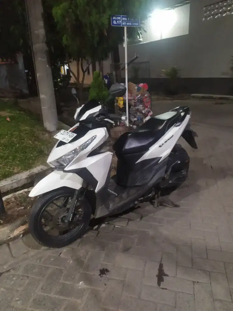 Vario 150 CBS iss Pajak on mulus