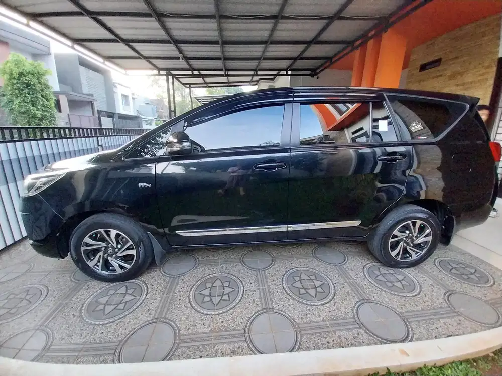 Toyota Kijang Innova 2021 Bensin