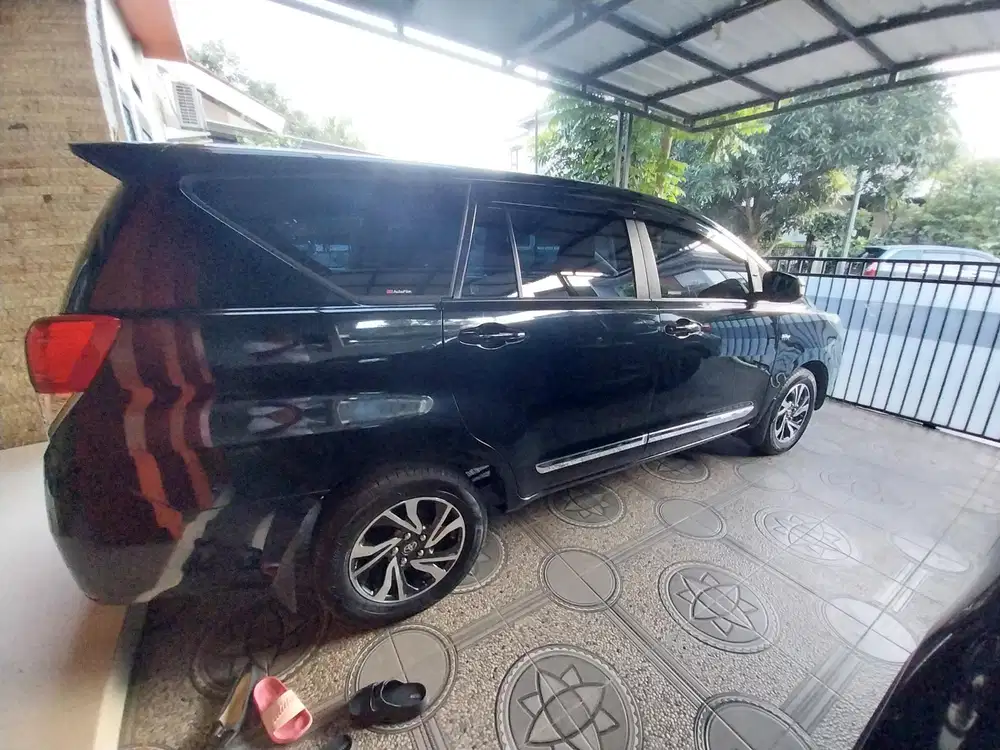 Toyota Kijang Innova 2021 Bensin