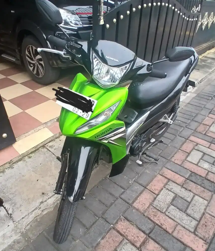 Honda Revo Fi CW 2014