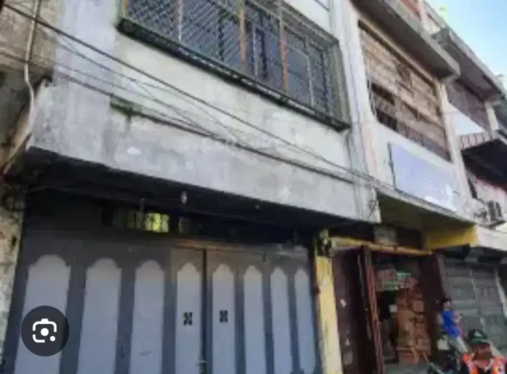 Disewakan ruko 2 lantai strategis