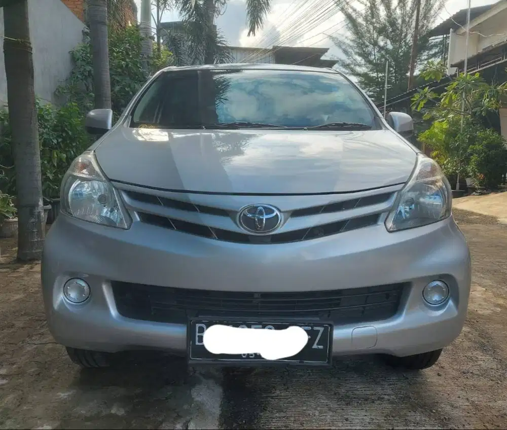 Toyota Avanza E 2012 AT Terawat Kilometer 121 ribu Record