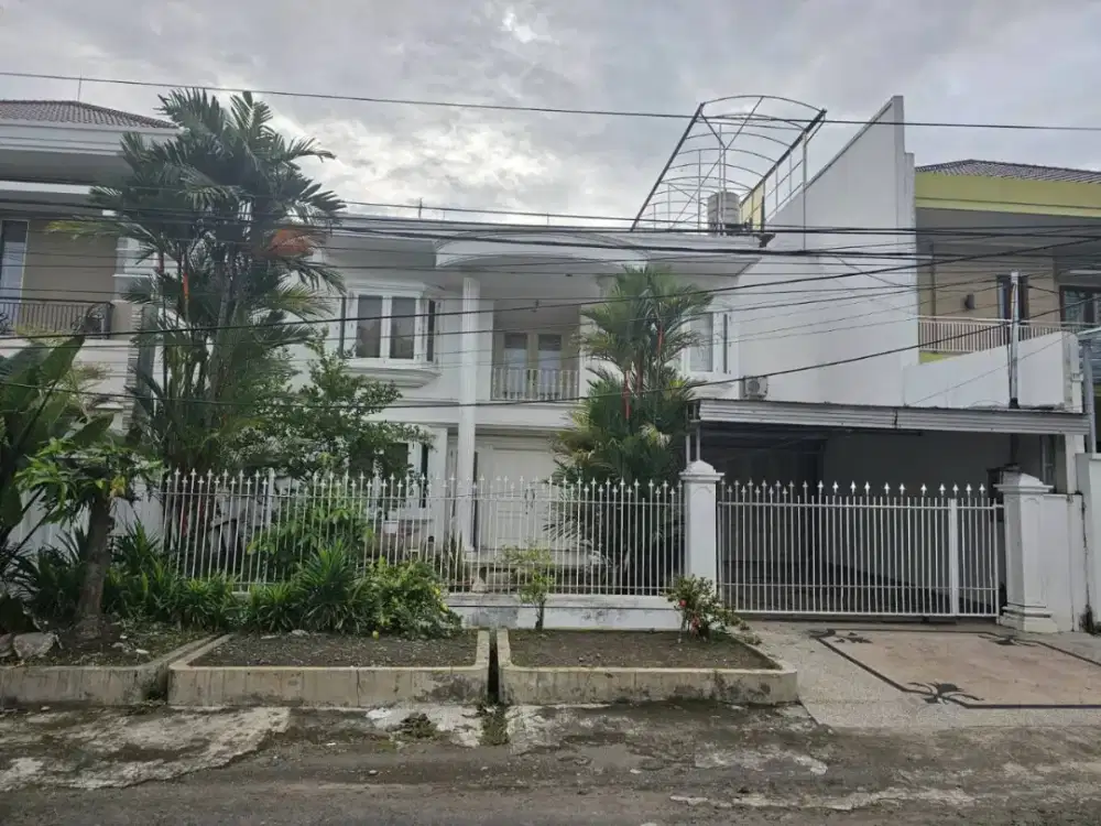 RUMAH KERTAJAYA INDAH SEMI FURNISH ROW JALAN KEMBAR