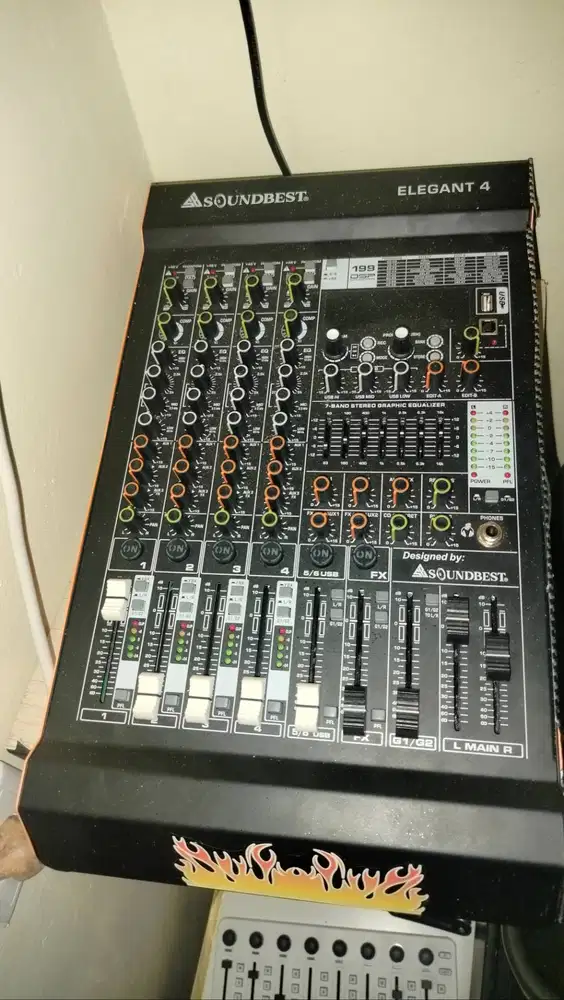 MIXER SOUNDBEST ELEGANT 4 MASIH LIKE NEW JARANG DIPAKE