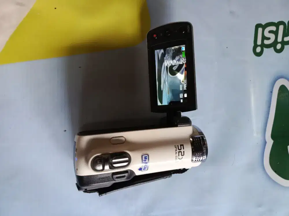 Kamera handycam Samsung HMX F90