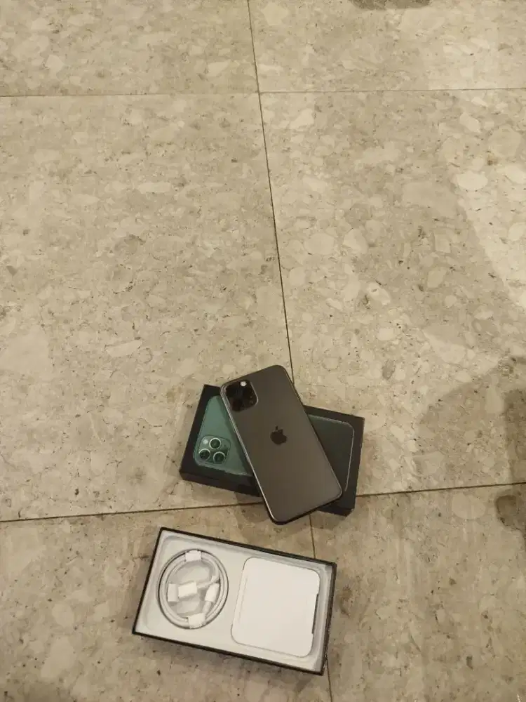 iPhone 11 pro 256gb puncak apple