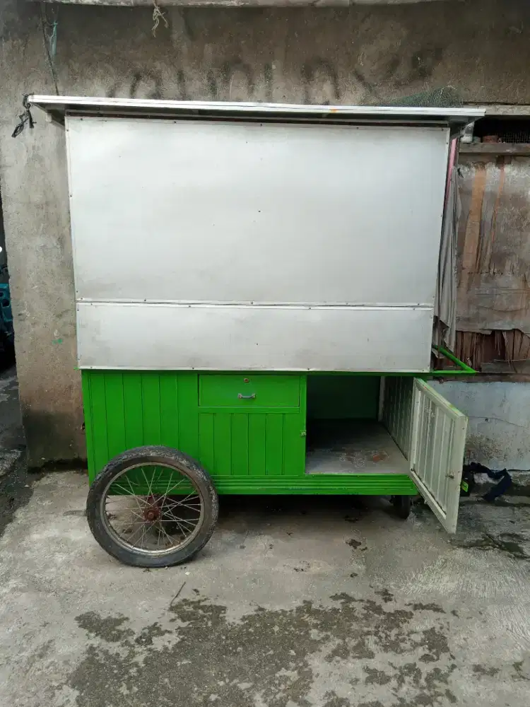 Gerobak bekas pribadi