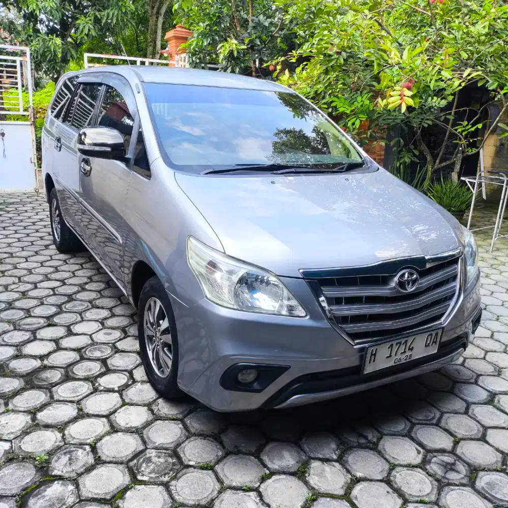 Innova g diesel matic 2015