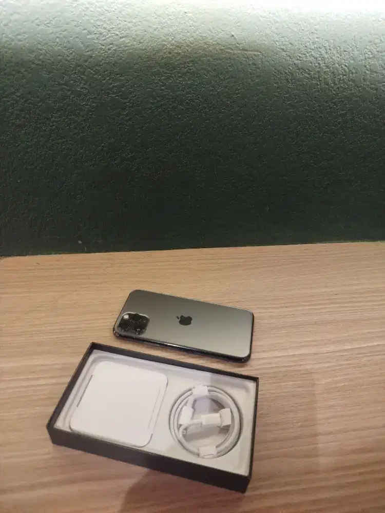 iPhone 11 pro 256gb pinter apple