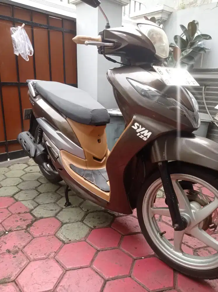 SYM Shark 2012 Warna Favorit