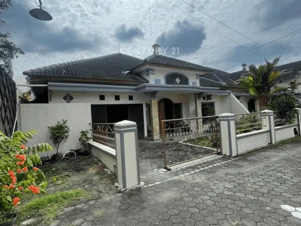 Rumah 4KT Dalam Perumahan Dekat RS Condongcatur