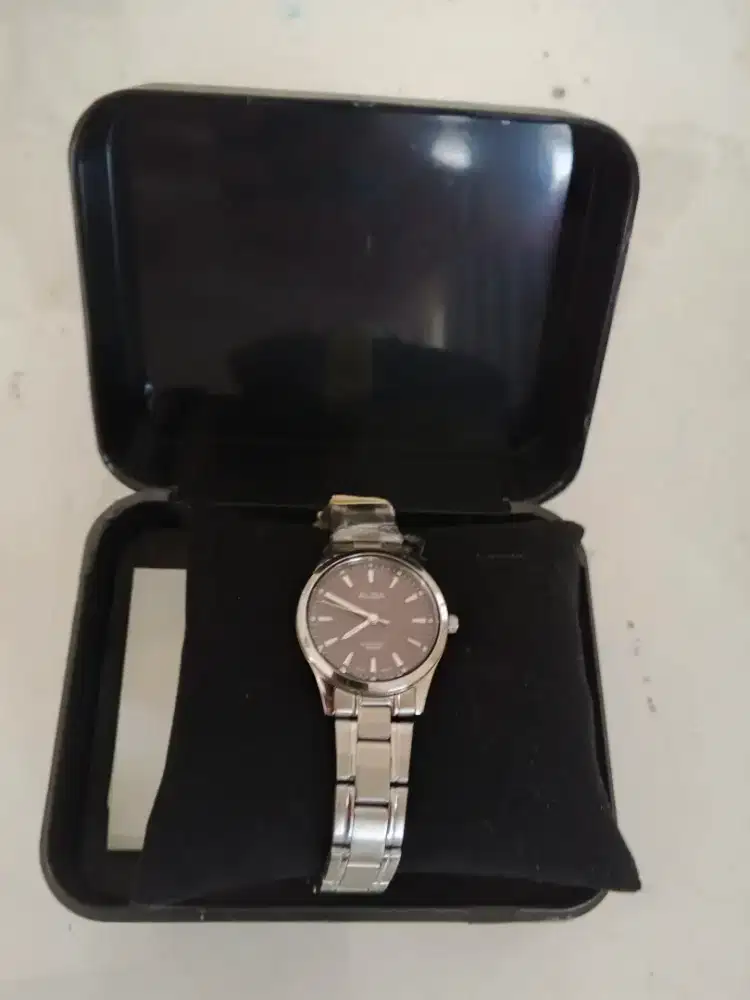 Jam tangan Alba wanita
