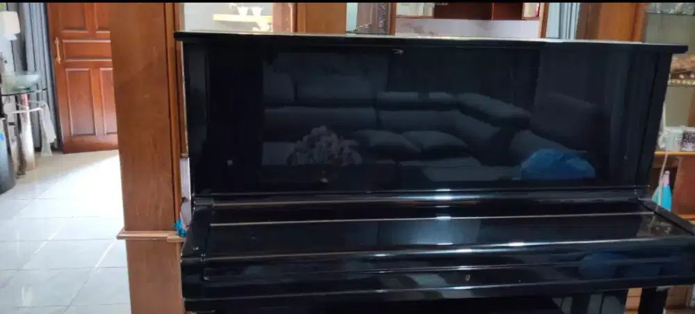 PIANO YAMAHA NO.U3 NIPPON GAKKI