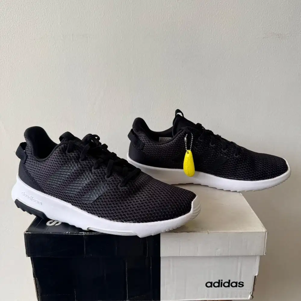 Sepatu Adidas CF Racer TR running black - Size 43