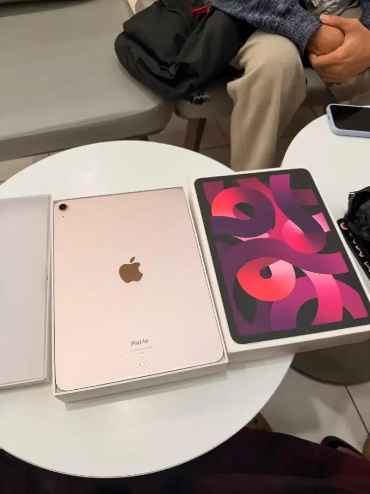 Ipad Air 5 M1 64GB Ex Ibox Wifi only