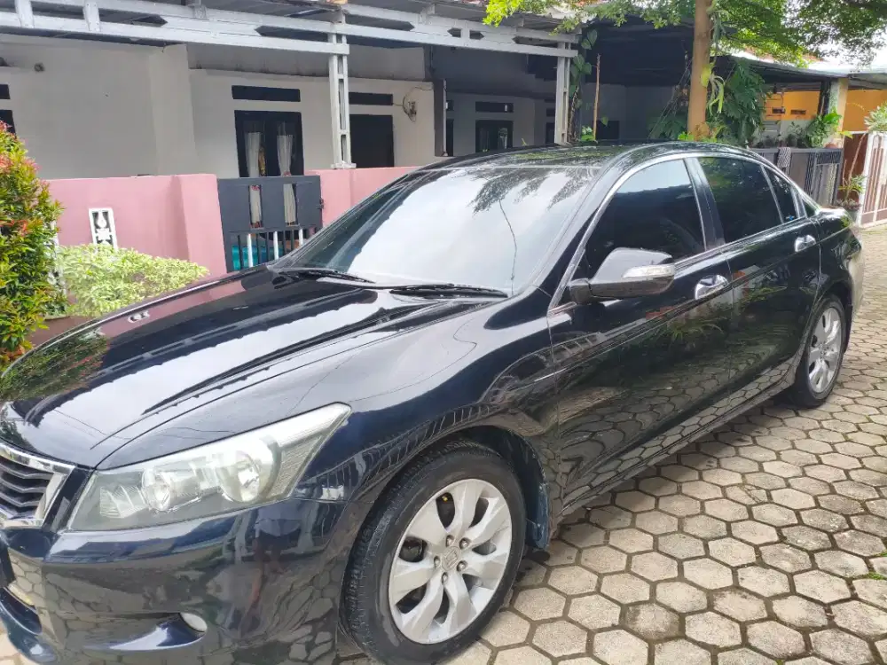 Accord 2010 A/T  standart