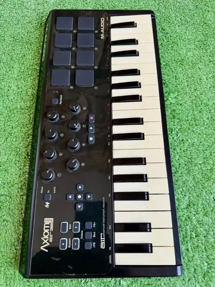 controller m-audio axiom air 32 mini
