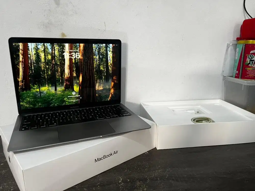 Macbook Air M1 2020 8/256 ex iBox