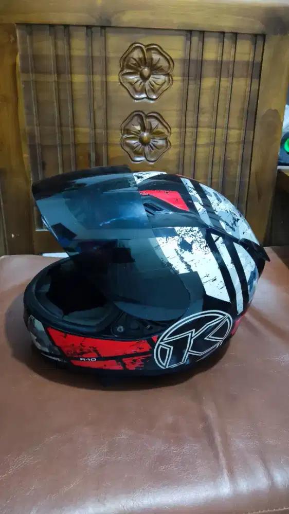 Helm KYT R10 Full Face Mulus Jarang Dipakai