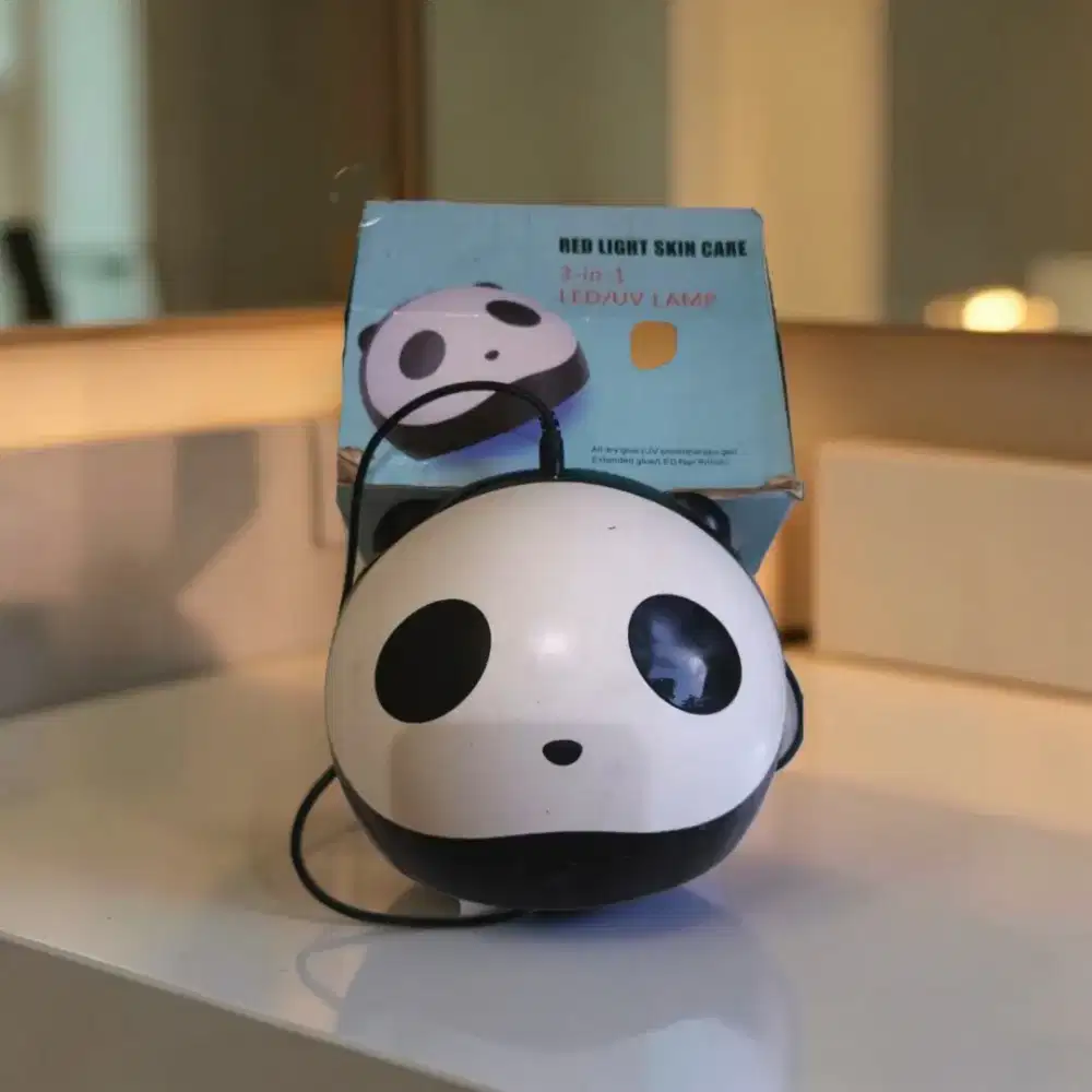 Alat pengering kutek UV LED Panda.