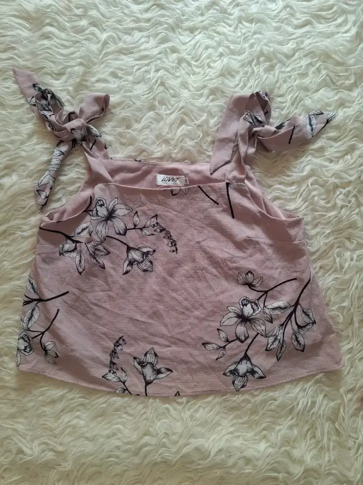 LOVET / MADE WITH LOVE CROP TOP M