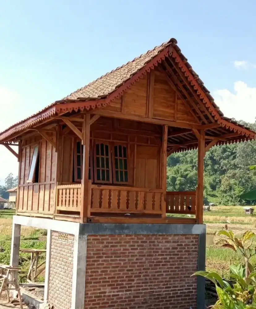 Rumah kayu bahan kayu jati